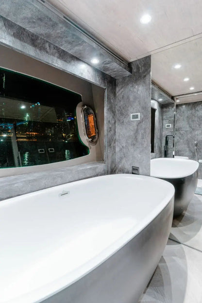 Exclusive Yacht Dubai Tour